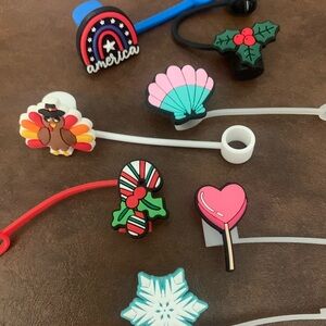 Stanley and Starbucks straw toppers